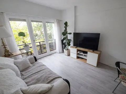 VENTA DPTO 4AMB FRENTE RECICLADO COCHERA Y BAULERA