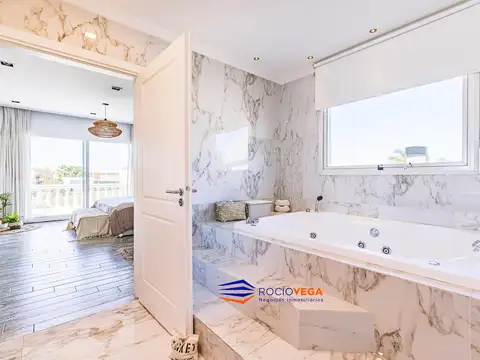 Casa en Venta al Oeste