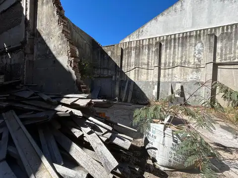 Lote en alquiler- venta  de 811.70m2 en Liniers