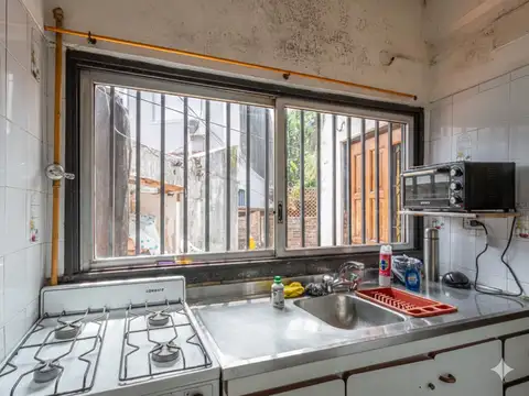 Depto Tipo Casa 2 ambientes con 1 baño