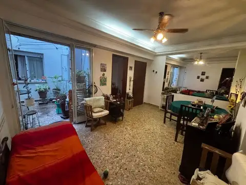DEPARTAMENTO 2 AMBIENTES VENTA FLORES