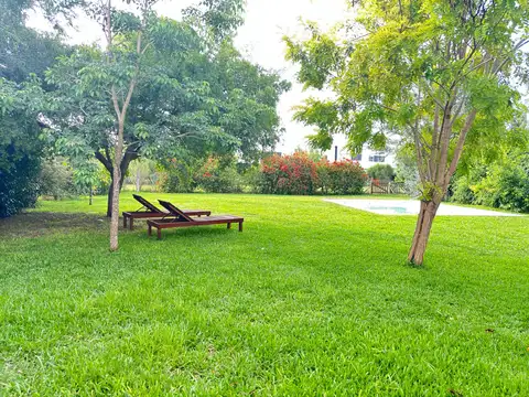 Casa en Venta en City Bell [Cod: 238]