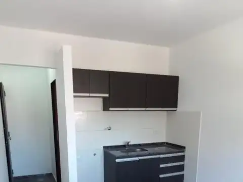 Venta PH 2 amb. con renta · Apto crédito R.Mejía