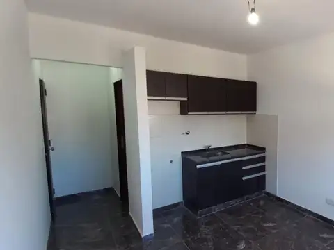 Depto Tipo Casa 2 ambientes con 1 baño