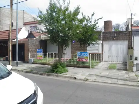 Casa 3 Ambientes Garage Fondo