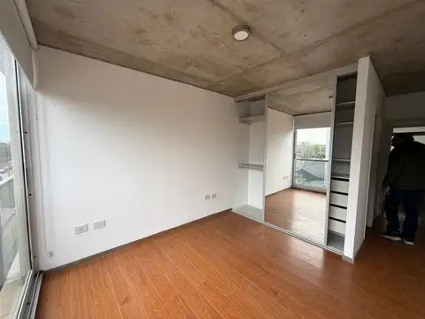 Departamento en Alquiler en Fisherton, $ 1.100.000