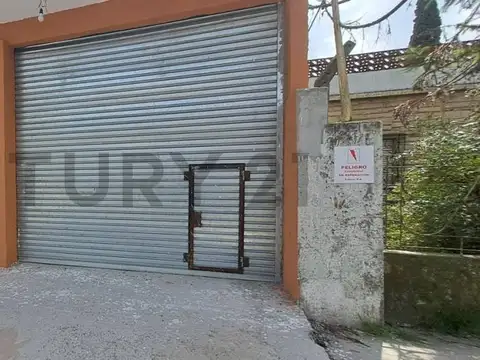 San Lorenzo 1300, Piso 0