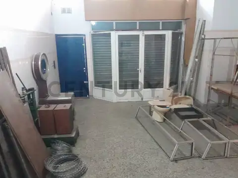 Local en Venta en Piñeyro, USD 150.000