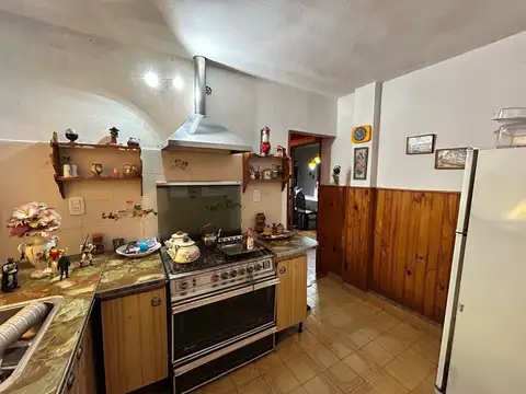 Casa 4 ambientes en venta en Lomas de Zamora
