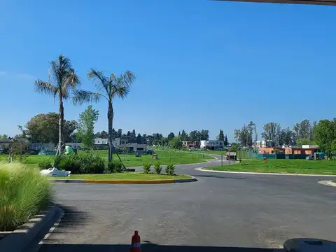 NEV. Venta de Lote en Santa Sofia - Pilar del Este