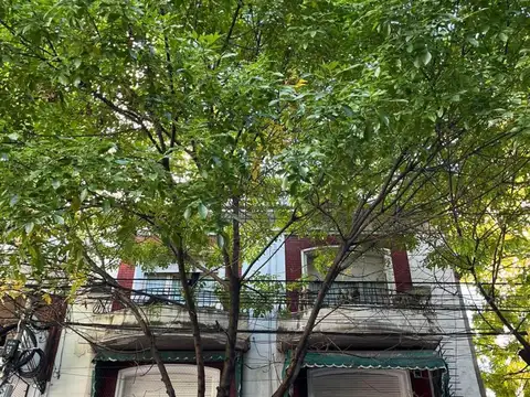 Departamento en Venta en Boedo (Urquiza al 1100) de 2 Amb.