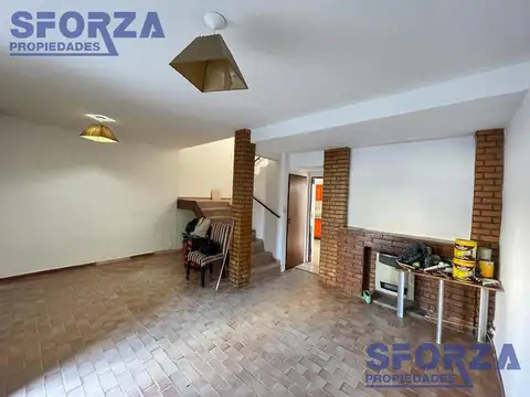 Depto Tipo Casa en Venta de 4 ambientes