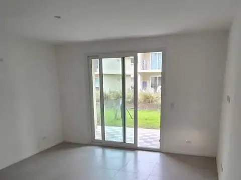 Departamento en Alquiler en La Lonja, USD 600