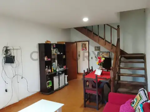 Celedonio Flores 2000, Piso 0