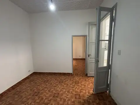 Depto Tipo Casa en Alquiler en Caballito, $ 1.100.000