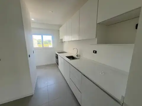 Departamento en Alquiler con 1 cocheras
