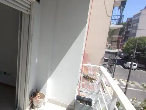 Departamento en Alquiler en Villa del Parque, $ 590.000