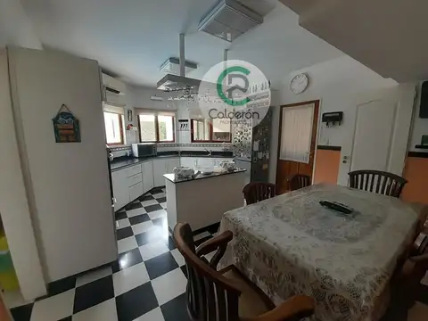 Casa en Venta de 4 dormitorios