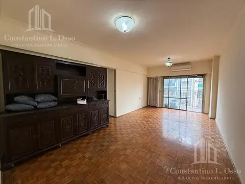 Departamento - Venta - Balcon  - baulera- al frente - 3 ambientes con dependencia