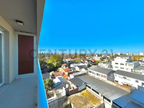 VENTA DEPARTAMENTO 2 AMBIENTES EN EDIFICIO MODERNO