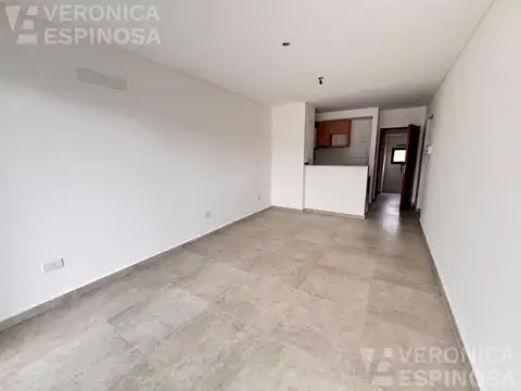 Departamento en venta de un ambiente, con terraza- Moron Norte