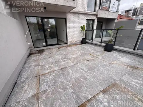 Departamento en venta de un ambiente, con terraza- Moron Norte