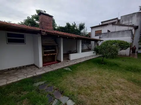 Oficina en Venta con 2 cocheras