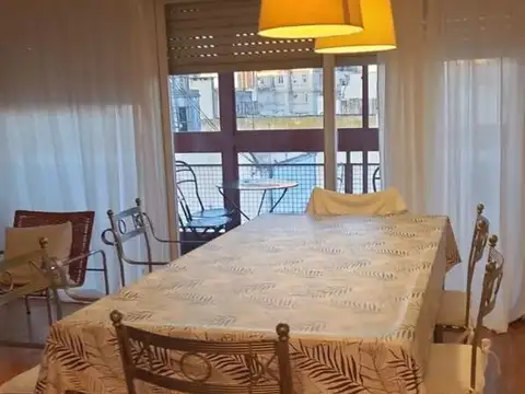 Departamento en Alquiler con 1 cocheras