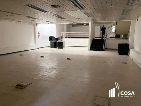 Oficina en Venta en Luis Agote, USD 300.000