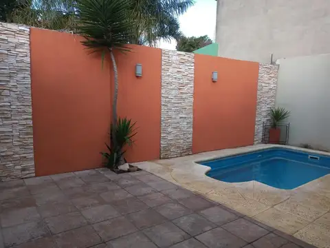 Casa en Centro (Campana)