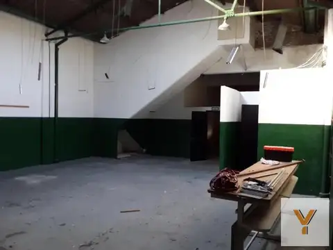 Depósito en Alquiler - 3 Baños - 340mts - Villa del Parque