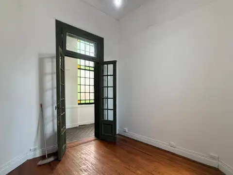 Depto Tipo Casa en Alquiler en Boedo, $ 700.000