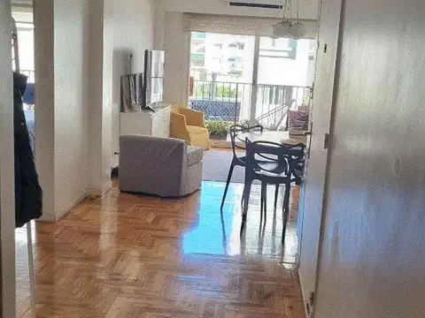 Excelente Tres Amb c/Dpcias, 81mts al Frente, Balcón, Cochera Fija, Baulera, Reciclado, Impecable!