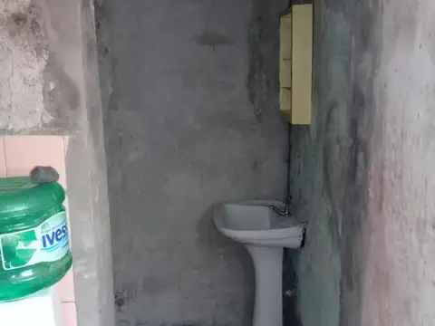 Departamento en Alquiler en Villa Dominico, $ 400.000