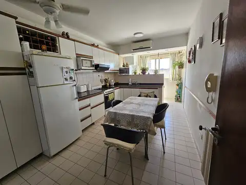 Departamento en Alquiler de 3 ambientes