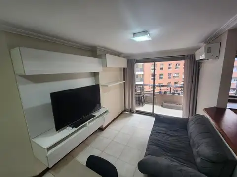 San Lorenzo 500, Piso 9°