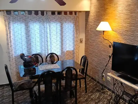 Depto Tipo Casa en Venta con 1 cocheras