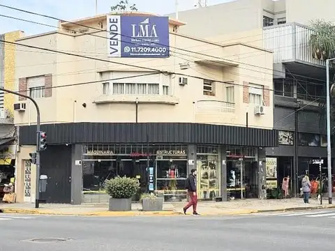 PH 3 AMB IDEAL USO COMERCIAL PARA ESCRIBANIAS / ESTUDIOS DE ABOGADOS O CONSULTORIOS/APTO CREDITO.