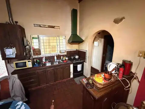 Casa - Venta - Argentina, Morón - LINCOLN 680