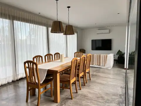 Casa en Venta en City Bell, Partido de La Plata