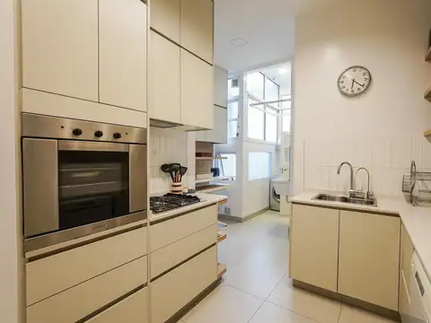 Departamento 5 ambientes con 2 baños