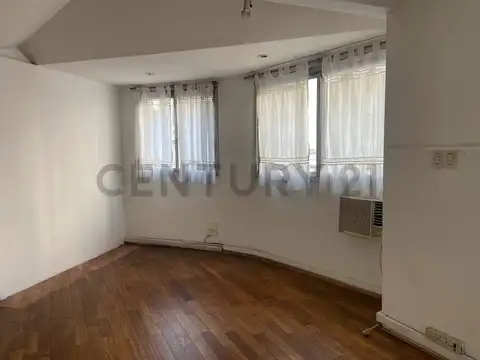 Virrey Cevallos 200, Piso 2