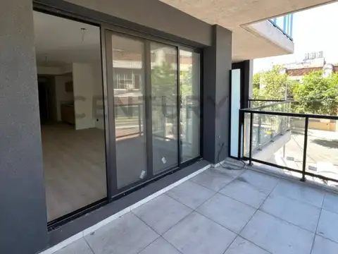 Monoambiente con balcón en venta en Villa del Parque
