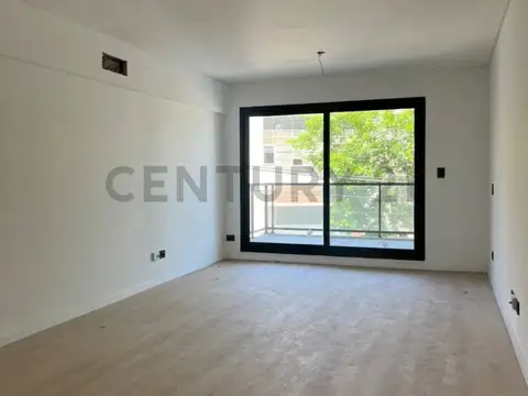 Monoambiente con balcón en venta en Villa del Parque