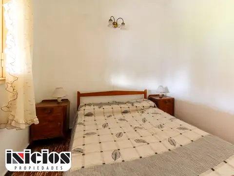Casa 4 ambientes con 1 baño