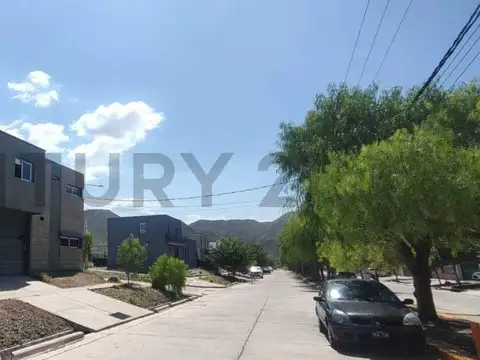 Casa en Venta en El Challao, USD 140.000