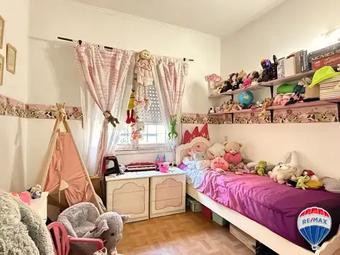 Casa 6 ambientes con 2 baños