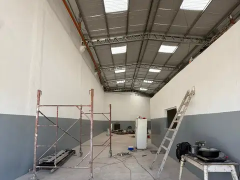 Galpon en Alquiler A Estrenar