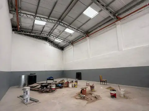 Galpon en Alquiler en Moron, $ 2.500.000