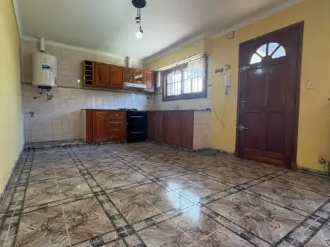 Depto Tipo Casa en Venta en Peralta Ramos Oeste, USD 48.000